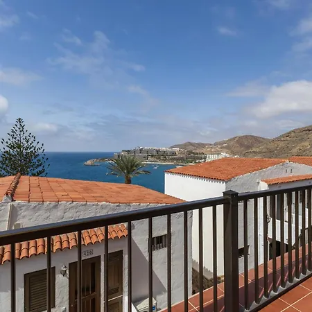 Canarios 527 By Villagrancanaria