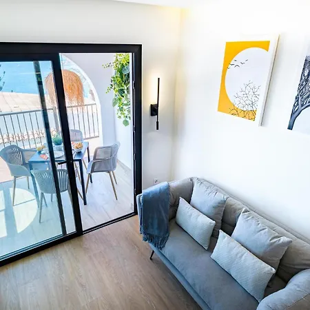 Canarios 527 By Villagrancanaria *